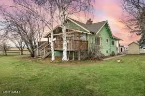 11581 Progressive Rd, Harrah, WA 98933