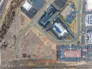 1236 Ahtanum Ridge Dr #11, Union Gap, WA 98903 - #1