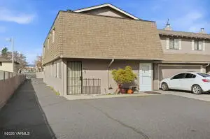 701 S 38th Ave #20, Yakima, WA 98902 - #1