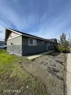 301 W Perry St, Yakima, WA 98902 - #3
