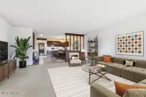 215 N 56th Ave #25, Yakima, WA 98908 - #2