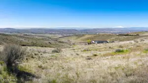 NKA Spring View Dr, Yakima, WA 98901 - #3