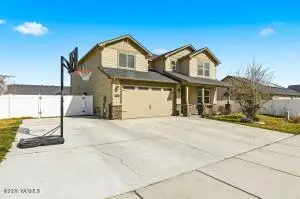 6105 Occidental Rd, Yakima, WA 98903 - #1