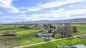 81 Grissom Ln, Yakima, WA 98903 - #3