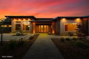 8 N 96th Ave, Yakima, WA 98908 - #2