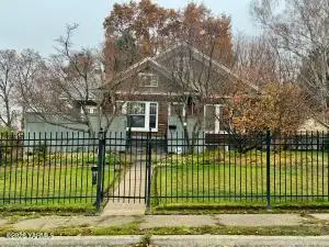 347 N 23rd Ave, Yakima, WA 98902