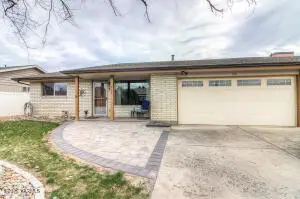 309 S 49th Ave, Yakima, WA 98908