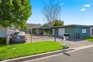 205 S 50th Ave, Yakima, WA 98908 - #2