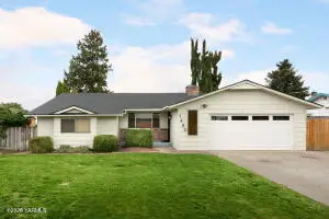 1403 S 32nd Ave, Yakima, WA 98902 - #1