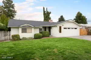 1403 S 32nd Ave, Yakima, WA 98902 - #2