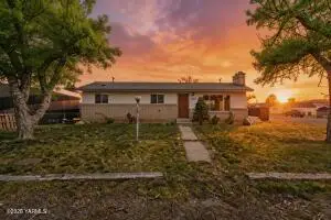 2907 S 3rd St, Union Gap, WA 98903