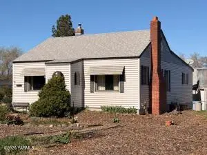 2411 Powerhouse Rd, Yakima, WA 98902 - #1