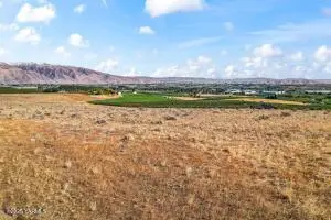 NKA Hatton Rd, Tieton, WA 98947 - #1