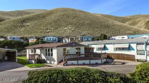 300 Alps Rd #1052, Moxee, WA 98936 - #1