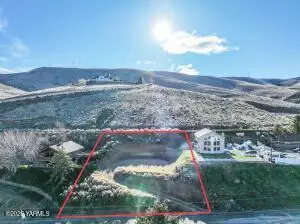 604 Hillside Dr, Yakima, WA 98903 - Image #1