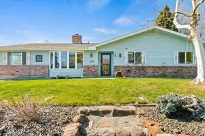 608 N 56th Ave, Yakima, WA 98908 - #2