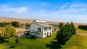 180 Hi Valley View St, Yakima, WA 98901