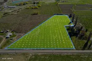 NKA Hiland Rd, Tieton, WA 98947 - #2