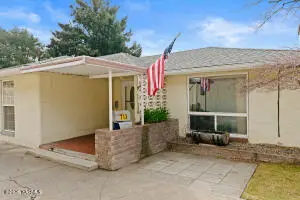 713 S 24th Ave, Yakima, WA 98902 - #3