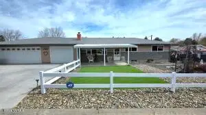 2908 Richey Rd, Yakima, WA 98902 - #1