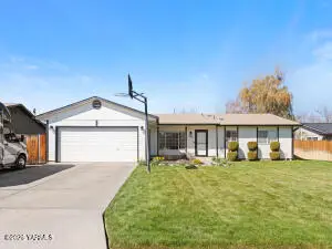 1514 S 74th Ave, Yakima, WA 98908 - #1