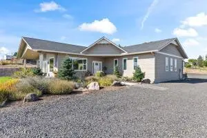 801 Lancaster Rd, Selah, WA 98942 - #1