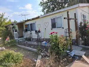 321 S Blvd South Blvd, Granger, WA 98932 - #2