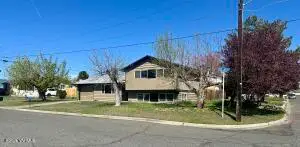 3001 Clinton Way, Yakima, WA 98902 - #2