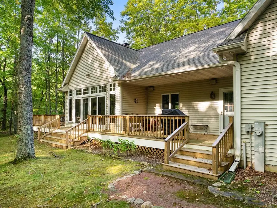 5634 Daubner Ln, Sturgeon Bay, WI 54235 - Image #2