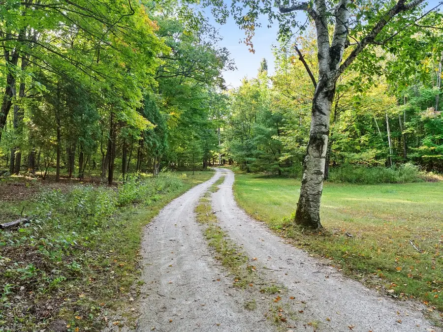 5634 Daubner Ln, Sturgeon Bay, WI 54235 - Image #3