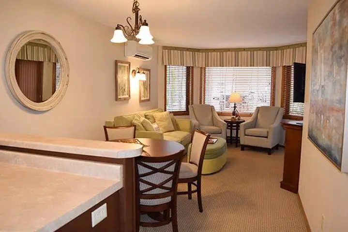 4940 Landmark Cir #3204, Egg Harbor, WI 54209 - Image #2