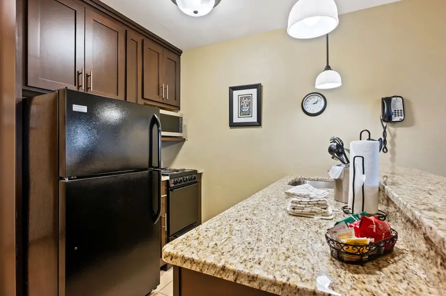 4940 Landmark Cir #3233, Egg Harbor, WI 54209 - #3