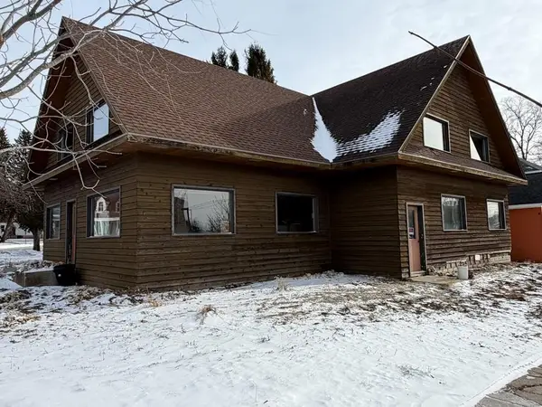 22 S 5th Ave, Sturgeon Bay, WI 54235