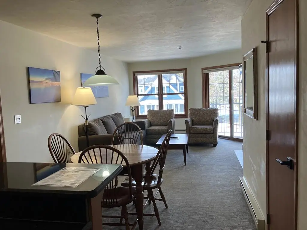 50 W Larch St #208, Sturgeon Bay, WI 54235 - Image #1