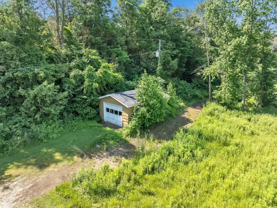 2601 Rutz Ln, Brussels, WI 54204 - #2