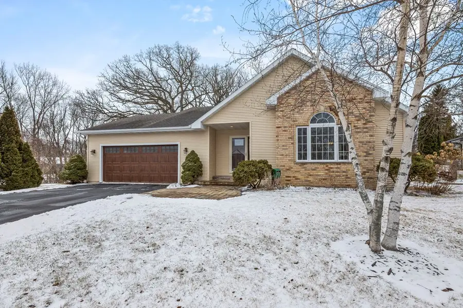 5366 Sand Beach Dr #6, Luxemburg, WI 54217 - #3