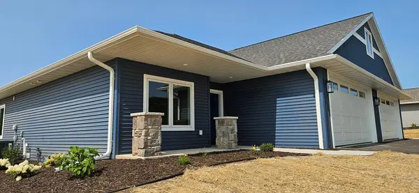 4510 Crooked Stick Ct #612, Egg Harbor, WI 54209