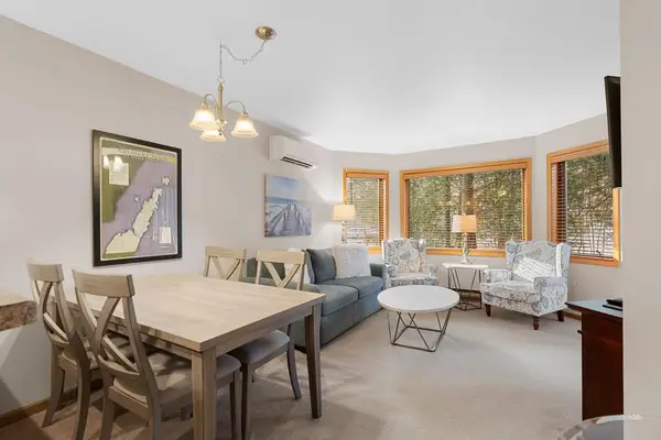 4908 Landmark Cir #1210, Egg Harbor, WI 54209