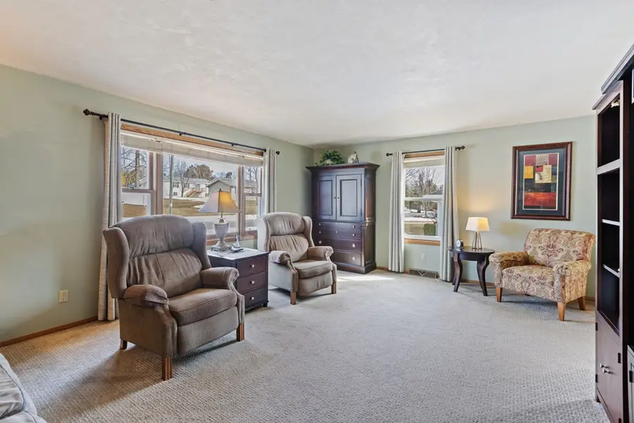 355 N 15th Dr, Sturgeon Bay, WI 54235 - #3