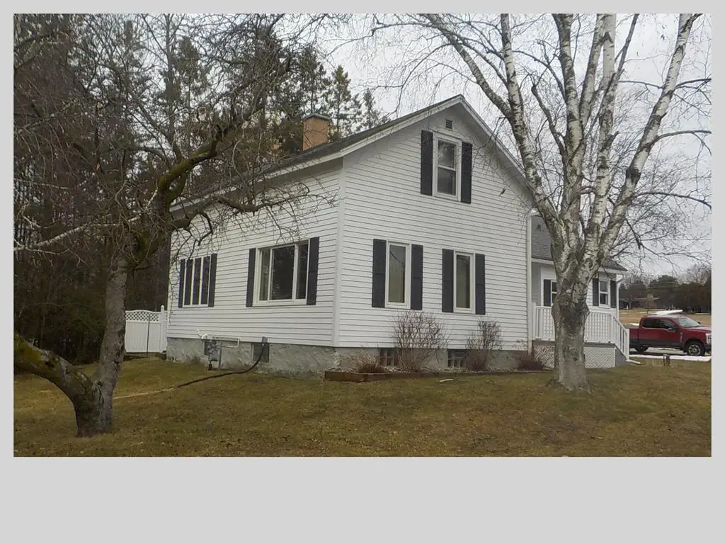 911 S 20th Pl, Sturgeon Bay, WI 54235 - #1