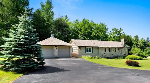 10374 N Coral Hill Rd, Ephraim, WI 54211
