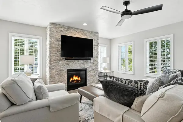 107 N 1st Ave #119/121, Sturgeon Bay, WI 54235