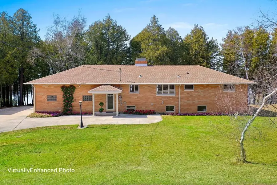 2441 White Star Rd, Brussels, WI 54204 - #2