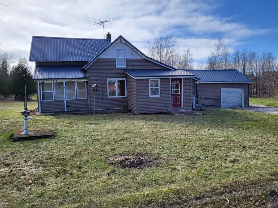 6602 E Center Rd, Sturgeon Bay, WI 54235 - #2