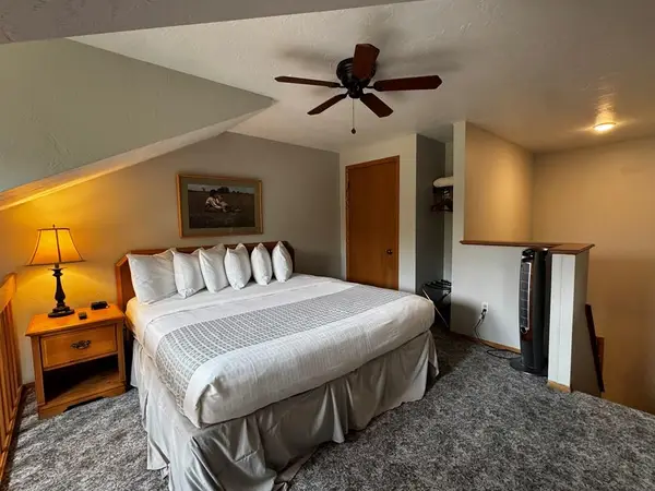 10321 Water St #210, Ephraim, WI 54211