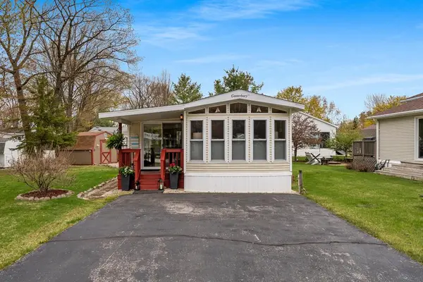 6607 Pearl Ln #6607, Sturgeon Bay, WI 54235