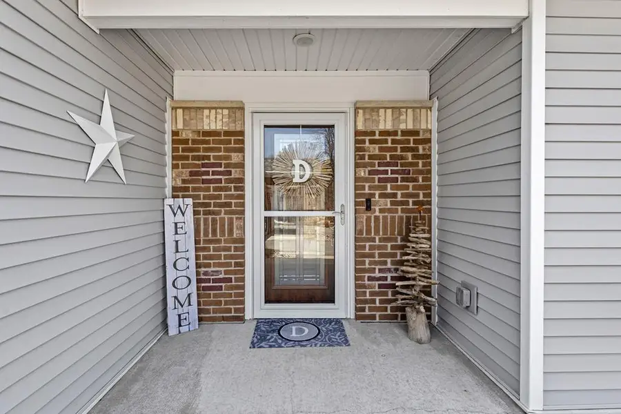 2614 Lake St, Algoma, WI 54201 - #2