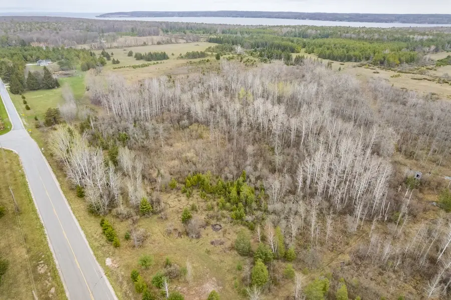 3920 Sargeant Rd, Sturgeon Bay, WI 54235 - #2