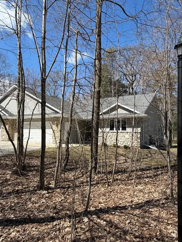 8086 E. Oaks Dr #1002, Baileys Harbor, WI 54202