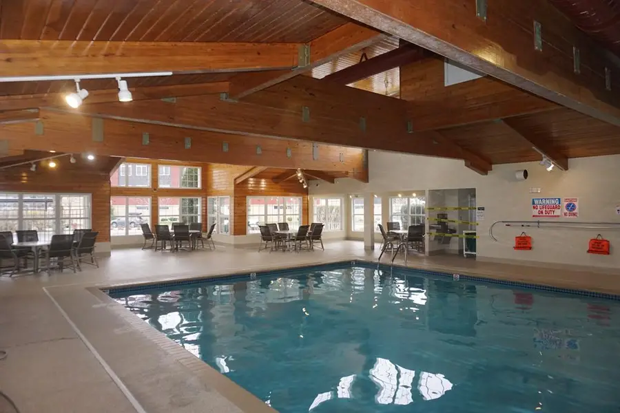 50 W Larch St #212, Sturgeon Bay, WI 54235 - #3